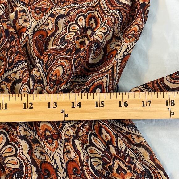 NWOT Signature by Robbie Bee Medallion Print Dress with Tiered Skirt Size 10 - Picture 7 of 9